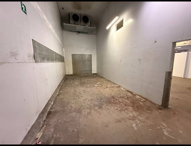 3,927M² WAREHOUSE FOR SALE IN MALMESBURY INDUSTRIA